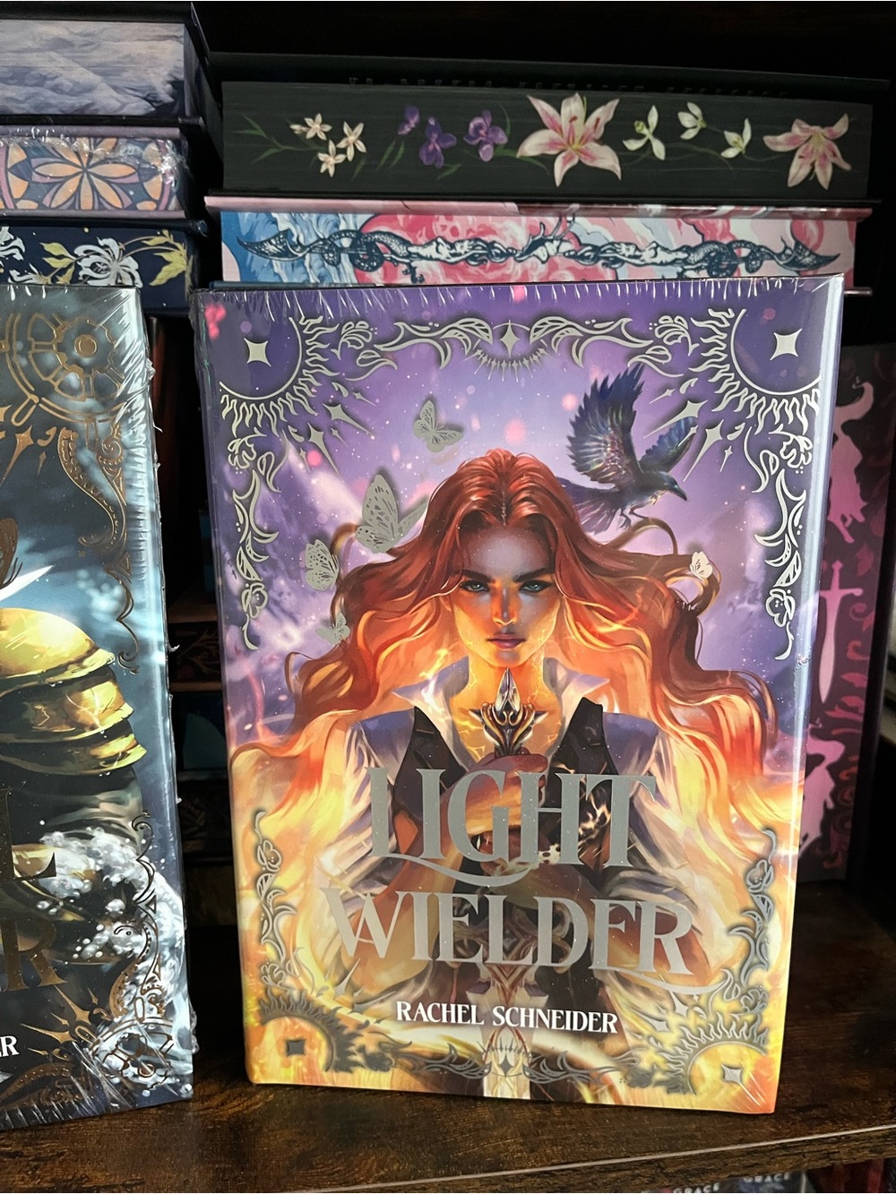 Metal Slinger & Light Wielder Owlcrate Exclusive Edition Rachel Schneider - Picture 4 of 7